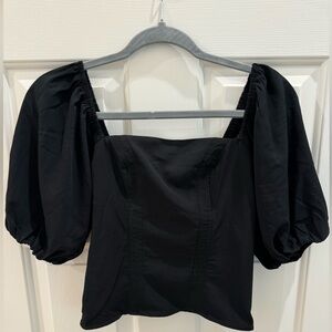 Puff sleeve crop top
